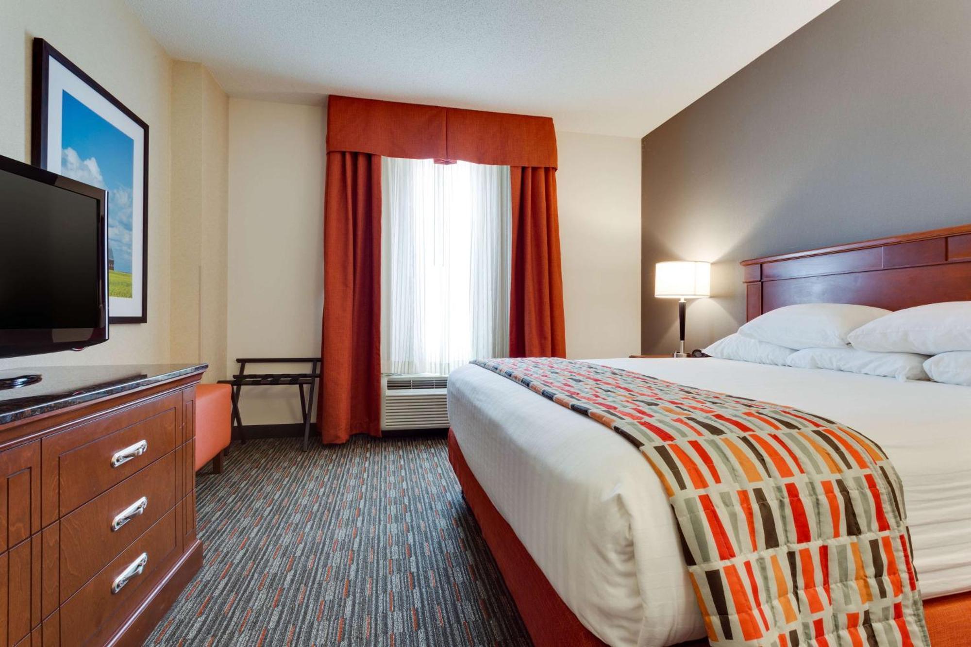 Drury Inn & Suites Грийнвил Екстериор снимка