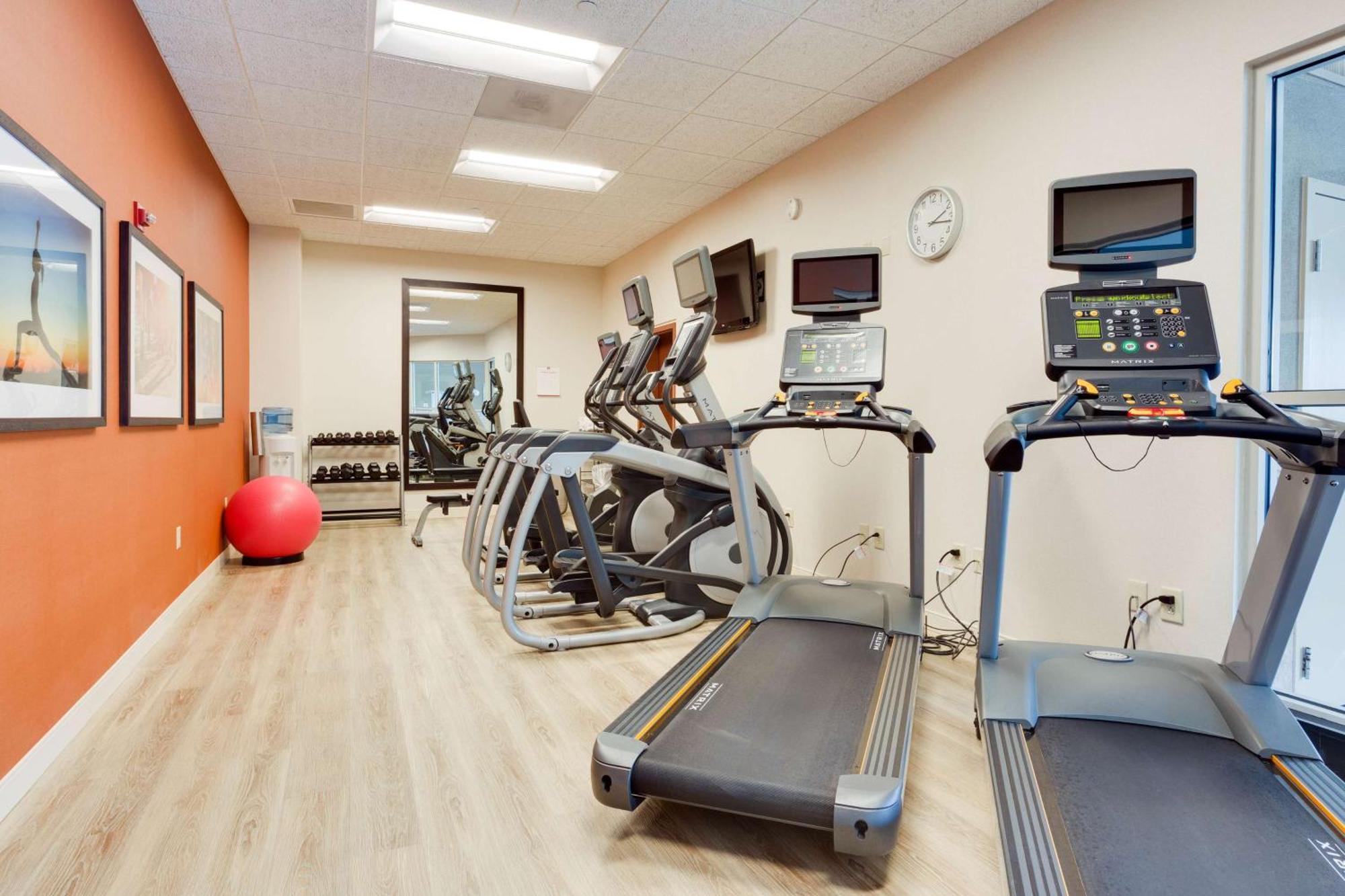 Drury Inn & Suites Грийнвил Екстериор снимка