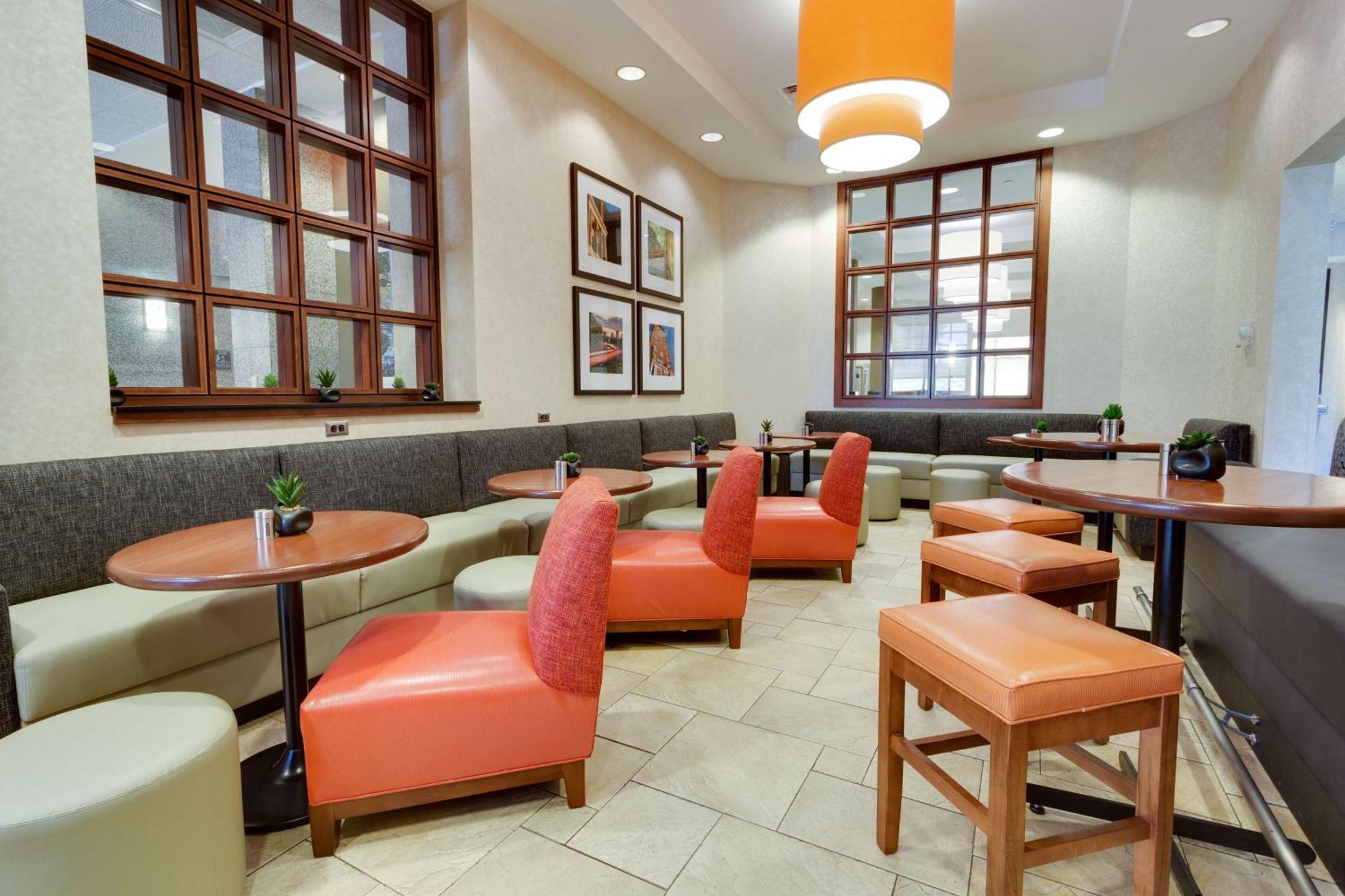 Drury Inn & Suites Грийнвил Екстериор снимка