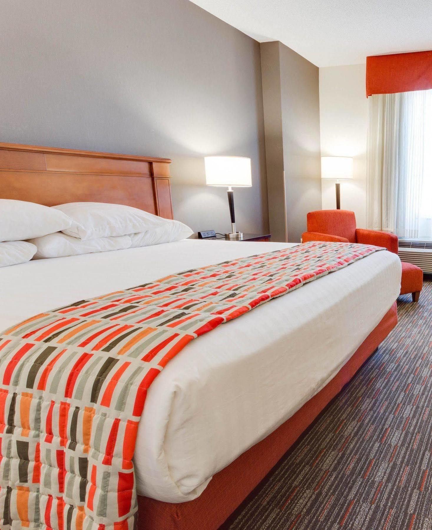 Drury Inn & Suites Грийнвил Екстериор снимка